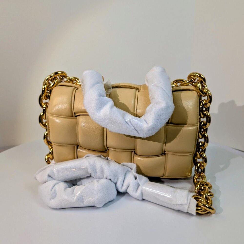Bottega Veneta Cream Lambskin “The Chain” Cassette Shoulder Bag - Picture 6 of 15